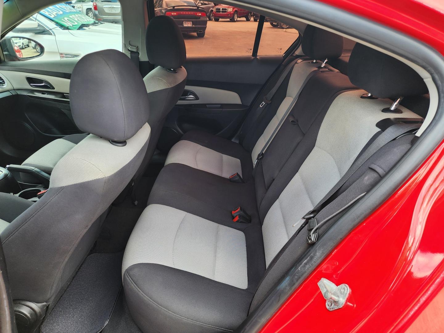 2014 RED Chevrolet Cruze LS (1G1PA5SH2E7) with an 1.8L L4 DOHC 16V FFV engine, 6-Speed Automatic transmission, located at 2660 S.Garland Avenue, Garland, TX, 75041, (469) 298-3118, 32.885551, -96.655602 - Welcome to DallasAutos4Less, one of the Premier BUY HERE PAY HERE Dealers in the North Dallas Area. We specialize in financing to people with NO CREDIT or BAD CREDIT. We need proof of income, proof of residence, and a ID. Come buy your new car from us today!! This is a very well cared for 2014 CH - Photo#14